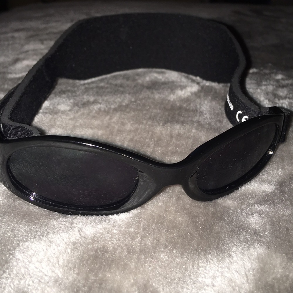 Baby adjustable sunglasses